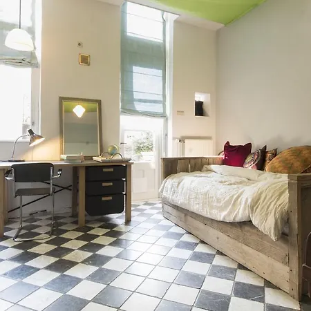 Vintage Lange Haven Guest house *