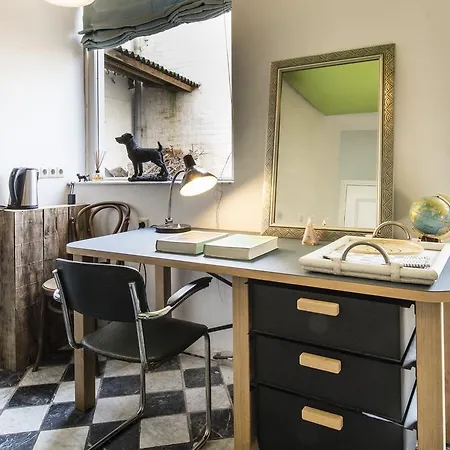 Casa de hóspedes Vintage Lange Haven 3*