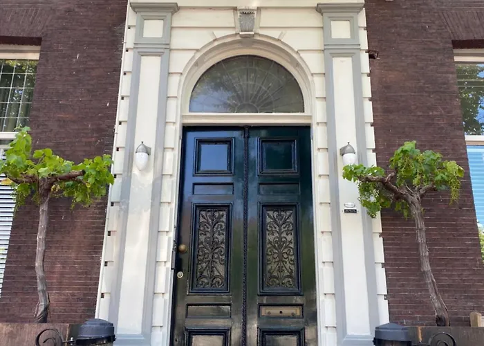 Guest house Vintage Lange Haven 3*