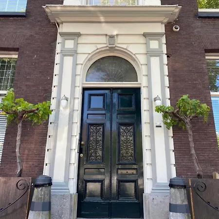 Casa de hóspedes Vintage Lange Haven 3*